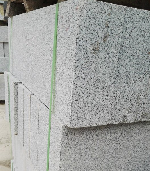 淺灰路緣石120X3002