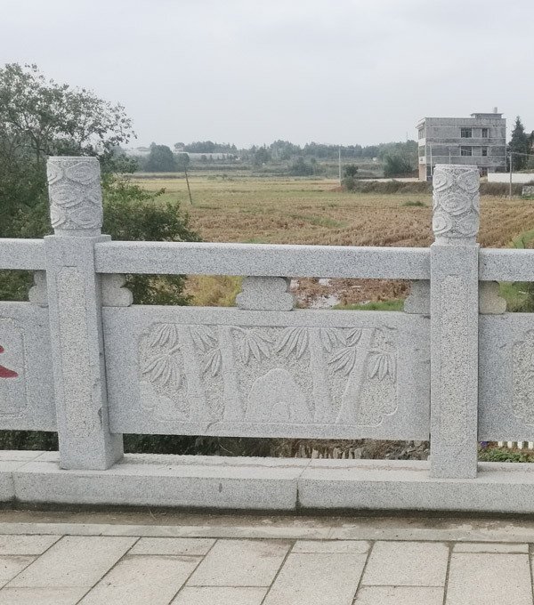 站中橋雕花石欄桿細(xì)節(jié) 站中橋雕花石欄桿細(xì)節(jié)