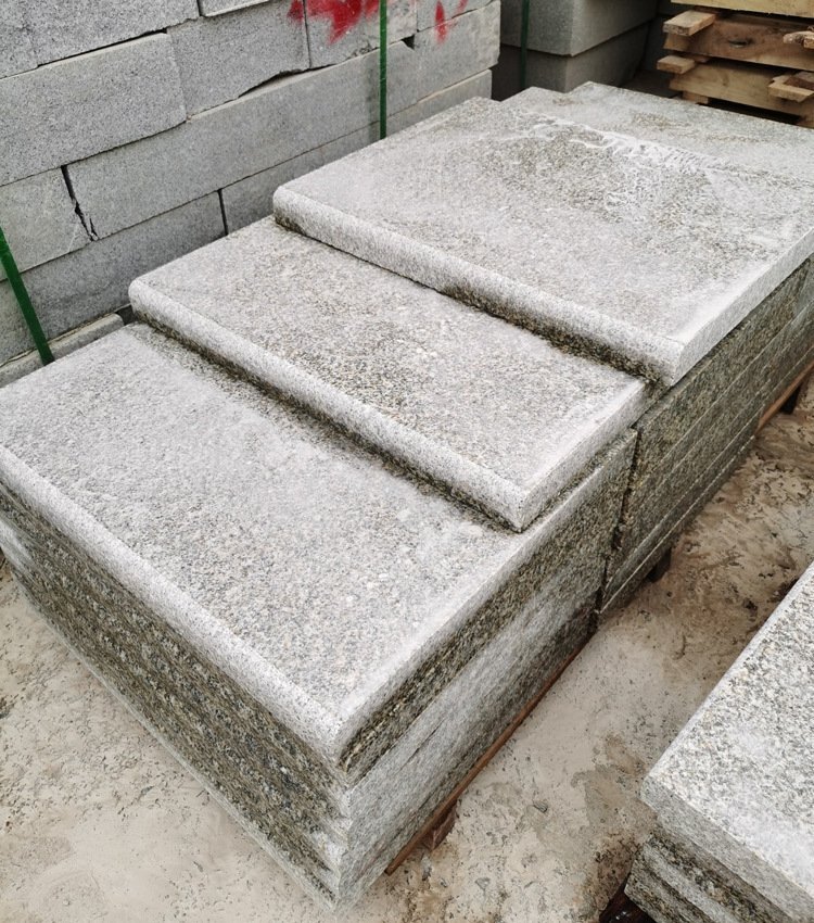 50厚黃銹石光面臺階石圖片 50厚黃銹石光面臺階石圖片