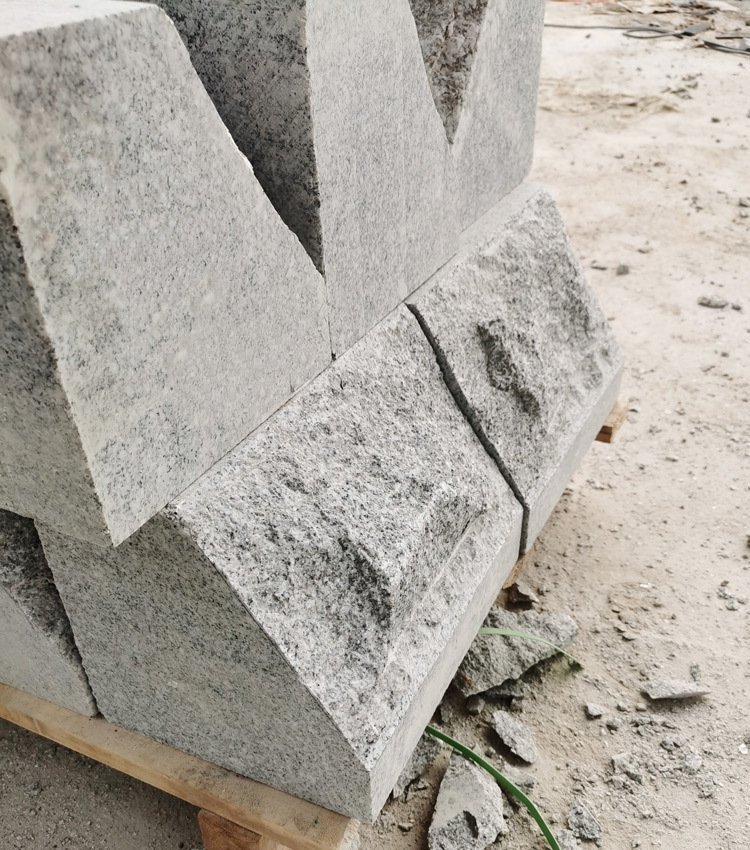 自然面蘑菇石花壇圖片 自然面蘑菇石花壇圖片