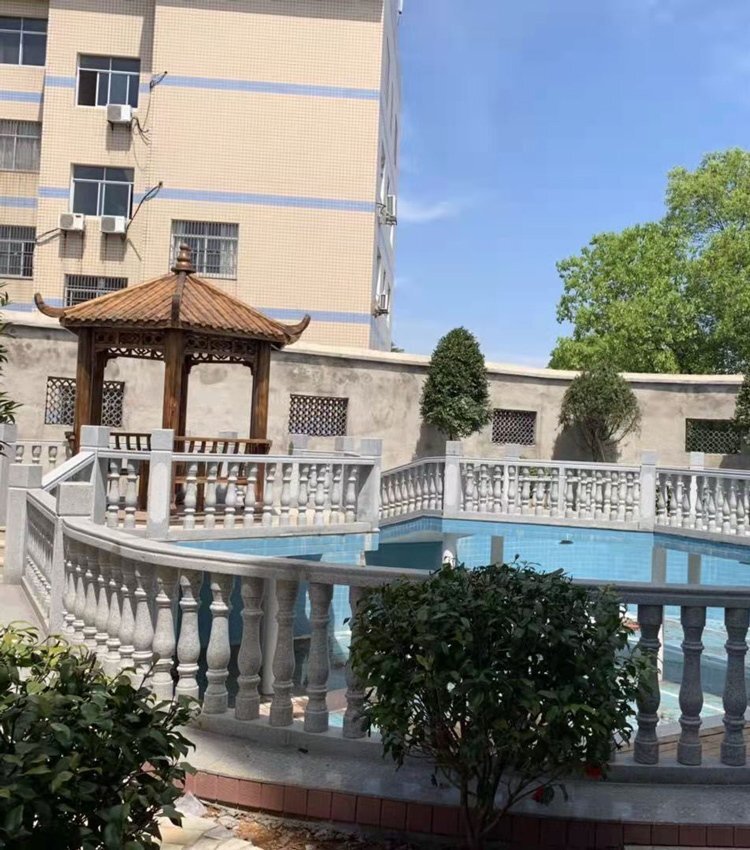 別墅池塘欄桿效果圖 別墅池塘欄桿效果圖